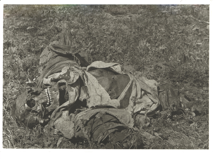 Überreste eines Armeniers - (Ref-Nr. img014)