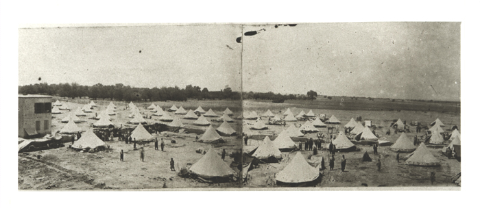 Vom Deutschen Hilfsbund errichtetes Zeltlager - (Ref-Nr. img021)